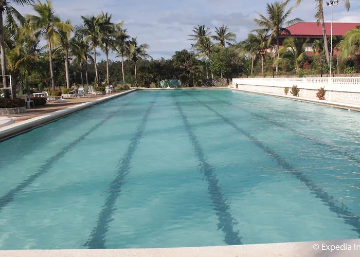 Fort Ilocandia Resort Hotel Laoag